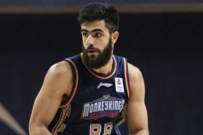 中欧入口 -拉齐奥迎CBA常规赛关键赛，集结日官宣签约，媒体盛赞，医务组通报恢复的简单介绍